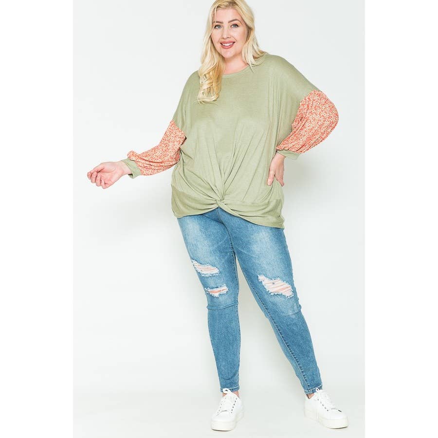Plus Size Floral & Solid Color Blocked Top